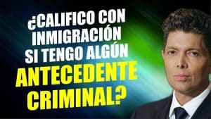 ¿Califico con inmigración si tengo algún antecedente criminal?